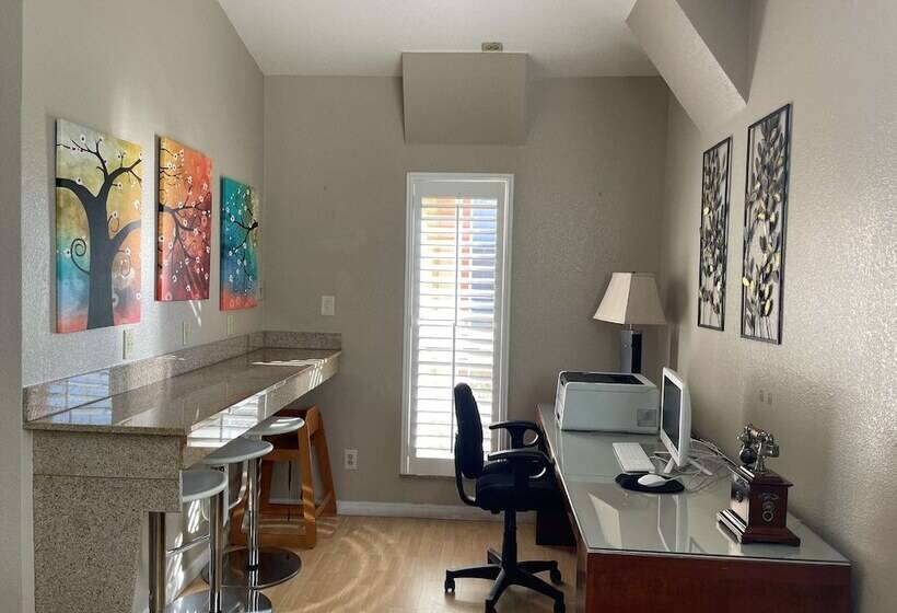 Surestayplus Hotel By Best Western San Jose Central City