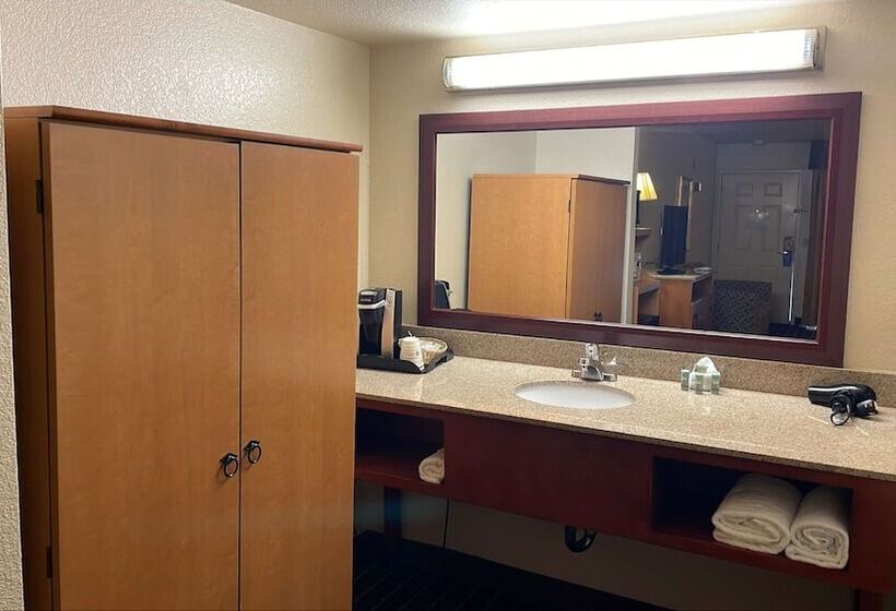 Surestayplus Hotel By Best Western San Jose Central City