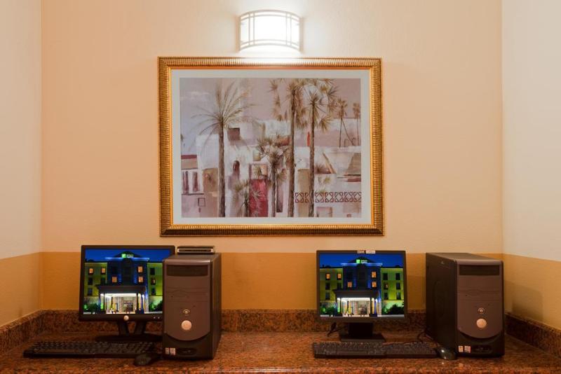 בית מלון כפרי Country Inn & Suites By Radisson, Rj Stadium   Tampa Airport East