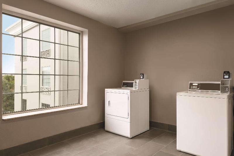 בית מלון כפרי Country Inn & Suites By Radisson, Rj Stadium   Tampa Airport East