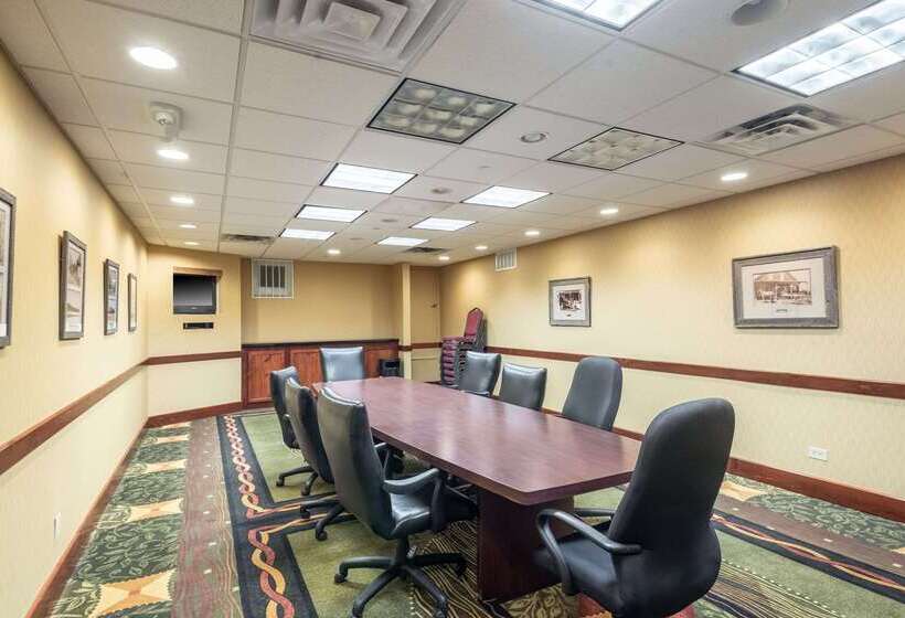 The Grand Hotel, Ascend Hotel Collection