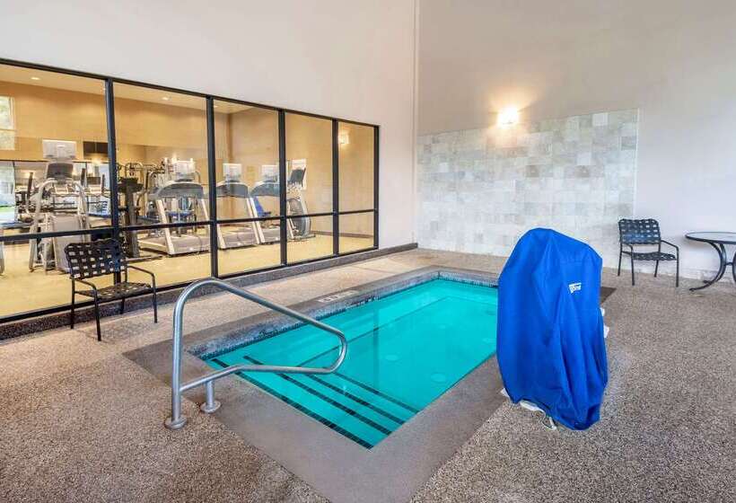 The Grand Hotel, Ascend Hotel Collection