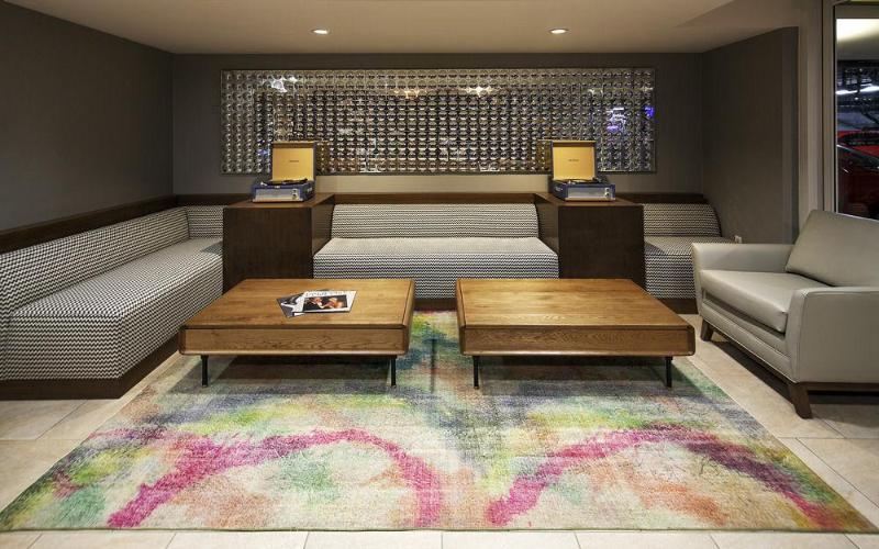 Отель The Kinney  Venice Beach