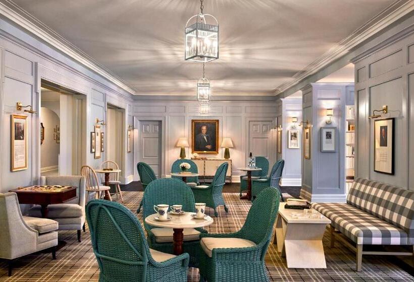 酒店 The Omni Homestead Resort & Spa