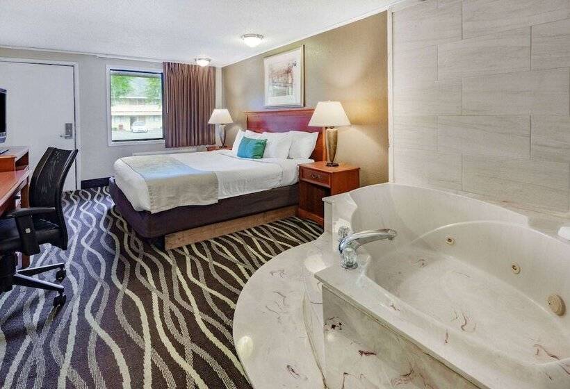 فندق Travelodge By Wyndham Monroe