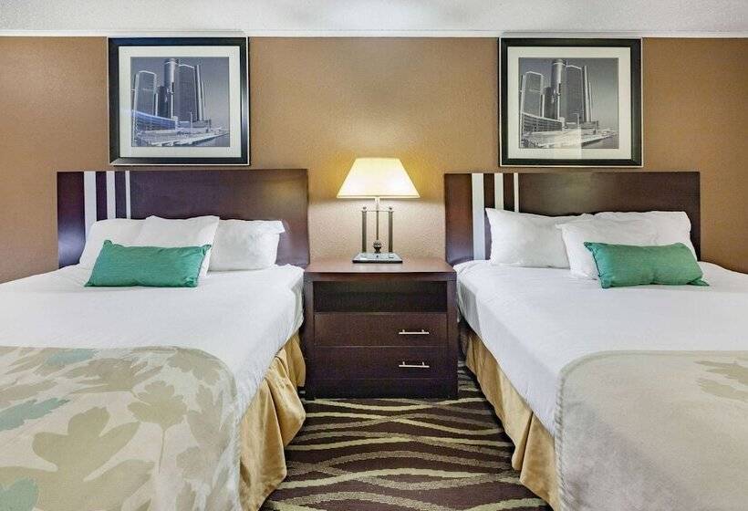 فندق Travelodge By Wyndham Monroe