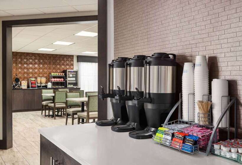 فندق Wingate By Wyndham Savannah I 95 North