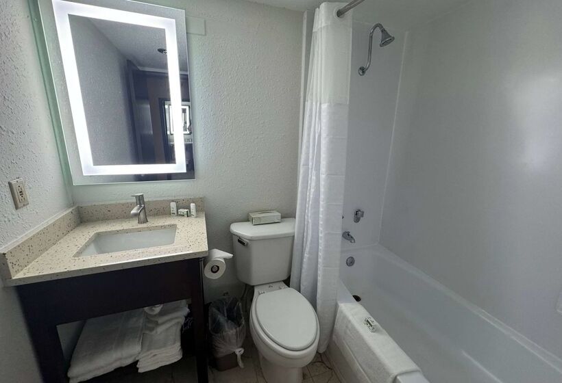 فندق Wingate By Wyndham Troy