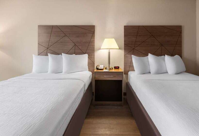 فندق Wingate By Wyndham Troy