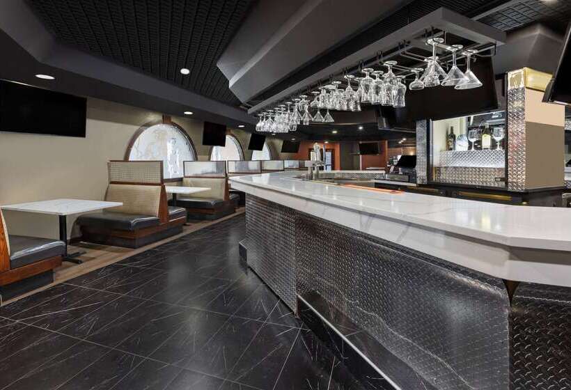 ホテル Wingate By Wyndham Troy