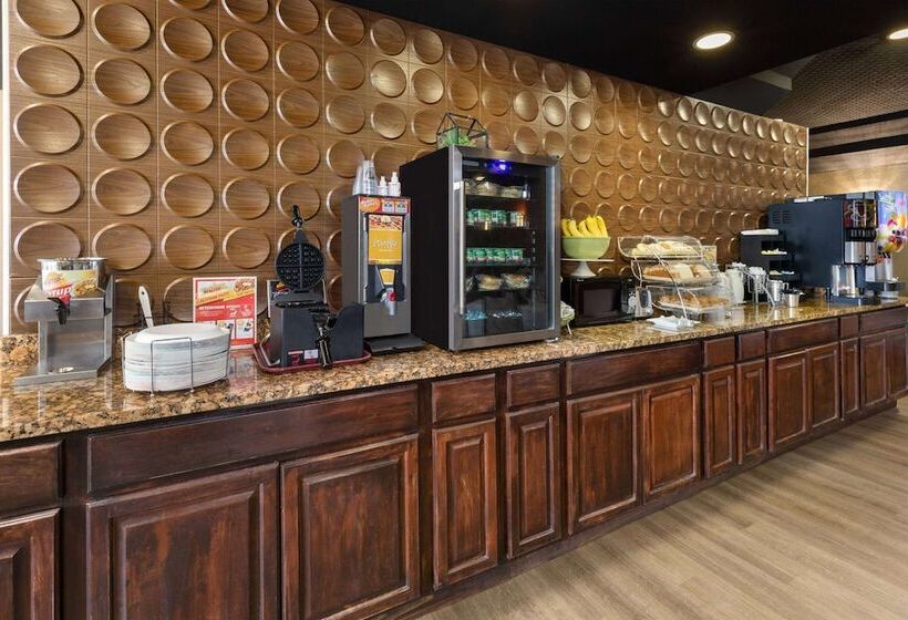 ホテル Wingate By Wyndham Troy