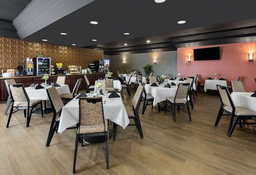 ホテル Wingate By Wyndham Troy