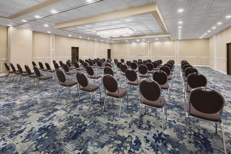 ホテル Wingate By Wyndham Troy