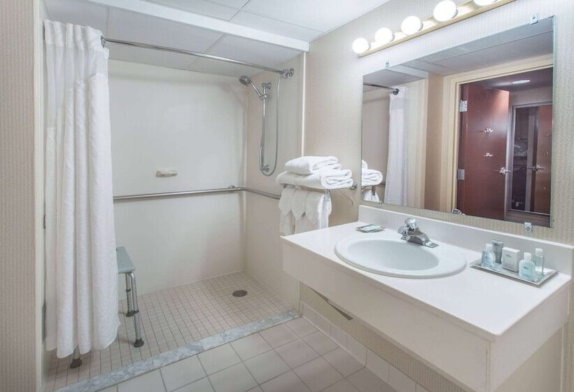 ホテル Wyndham Garden Conference Center Champaign/urbana