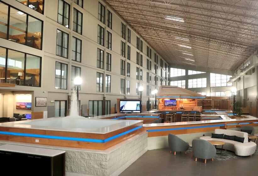 ホテル Wyndham Garden Conference Center Champaign/urbana