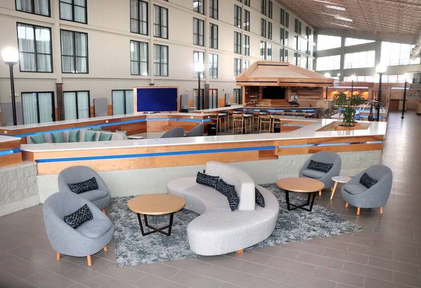 ホテル Wyndham Garden Conference Center Champaign/urbana