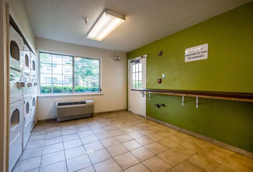 Motel 6 Duluth, Ga  Atlanta  Gwinnett Place