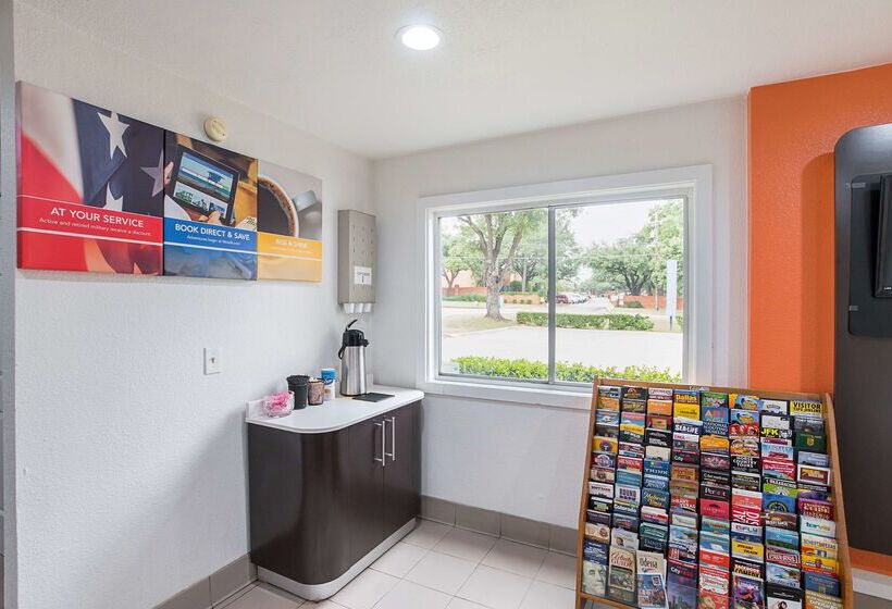 Motel 6 Grand Prairie, Tx   Near Six Flags Drive