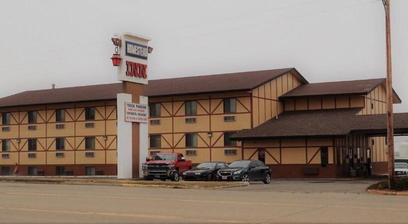 فندق على الطريق Homestead Inn