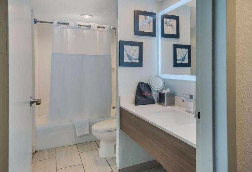 Radisson Hotel Grand Rapids Riverfront