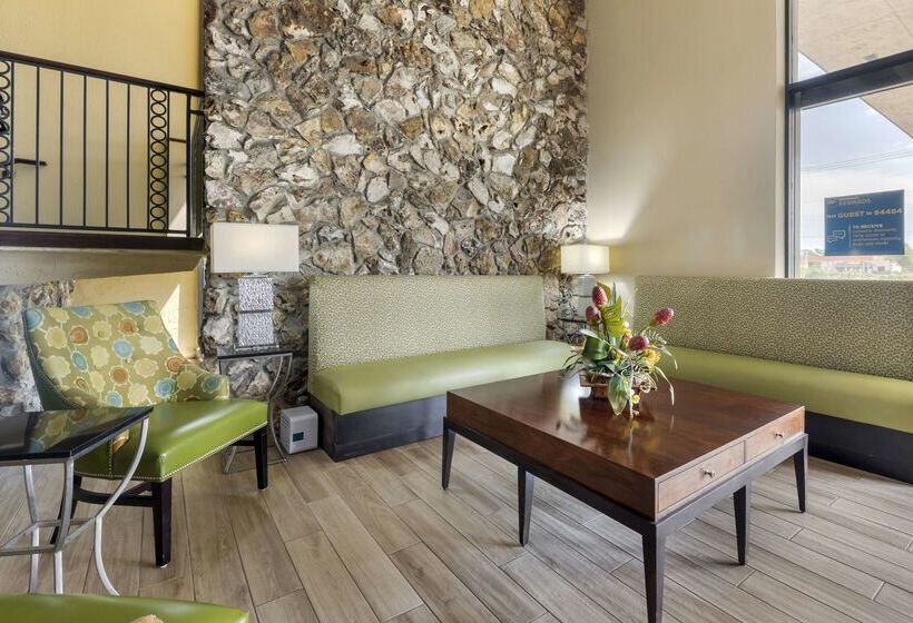 אתר נופש Best Western International Speedway