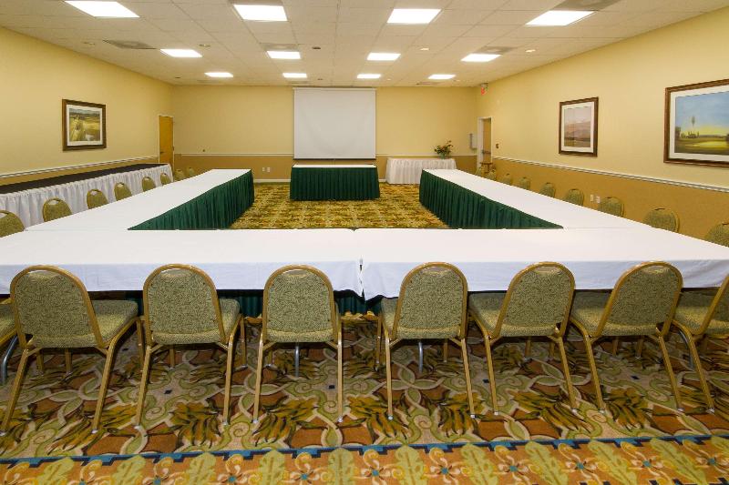 אתר נופש Best Western International Speedway