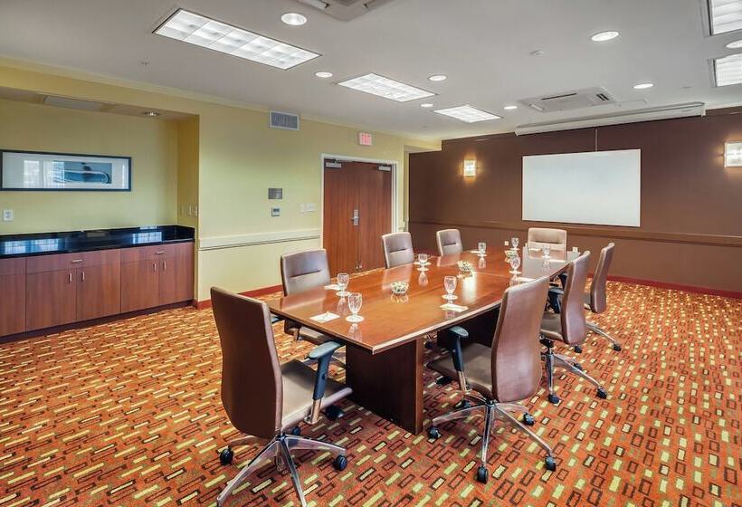 אתר נופש Courtyard By Marriott Jacksonville Beach Oceanfront