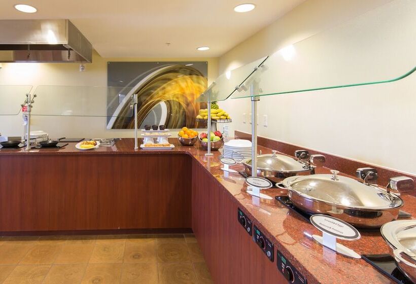 منتجع Courtyard By Marriott Jacksonville Beach Oceanfront