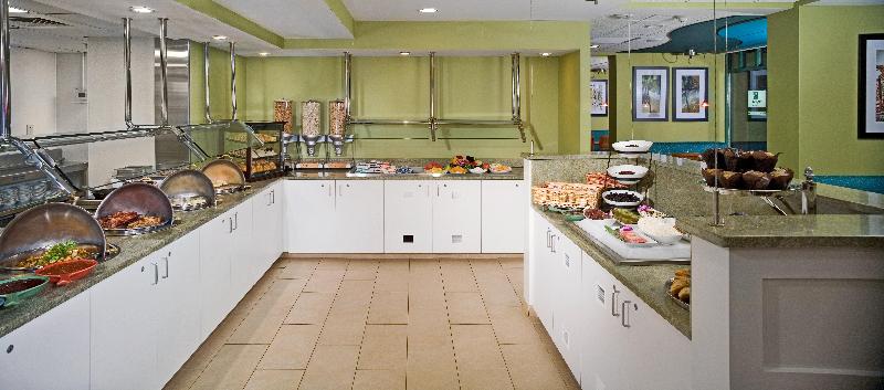 استراحتگاه Holiday Inn & Suites Virginia Beach North Beach, An Ihg