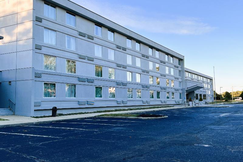 The Plaza On The Pike Hotel Atlantic City West By Oyo