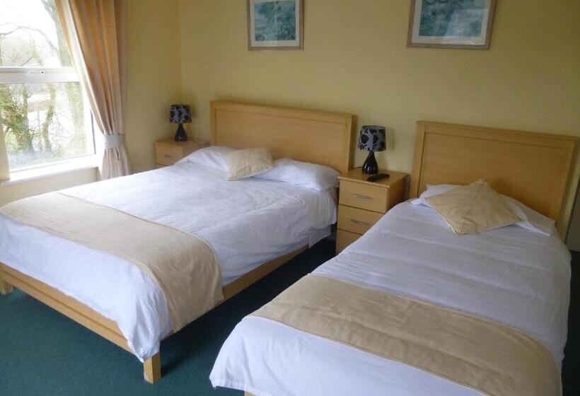 فندق صغير Walsh's Bridge Inn