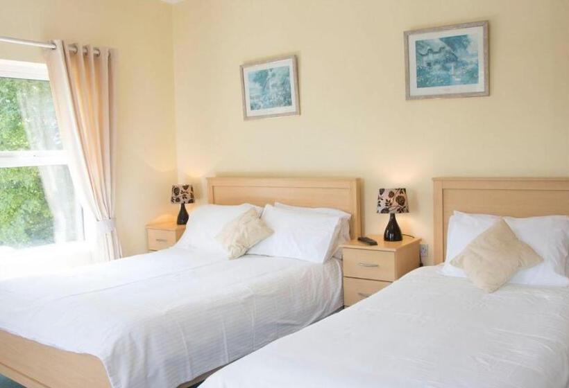 فندق صغير Walsh's Bridge Inn