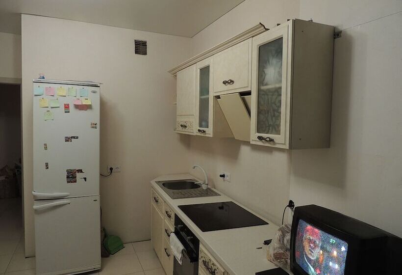 Apartments On Kosmonavtov