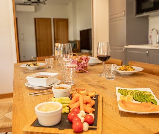 مبيت وإفطار Domaine De La Commanderie De Ballan