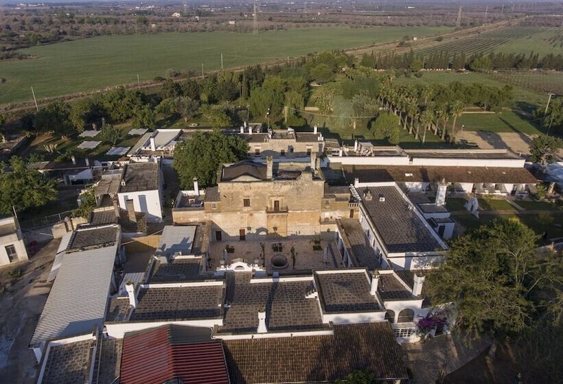 مبيت وإفطار Masseria Zanzara