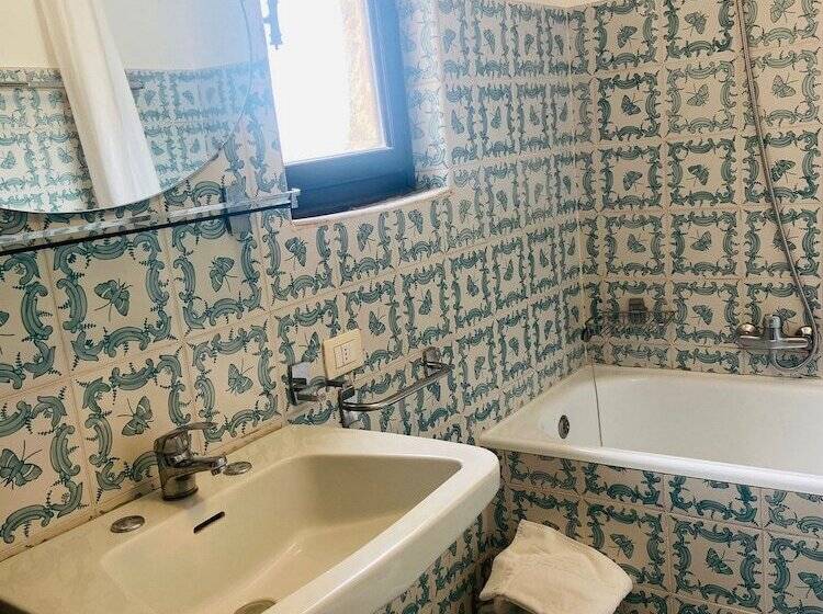 مبيت وإفطار Masseria Zanzara