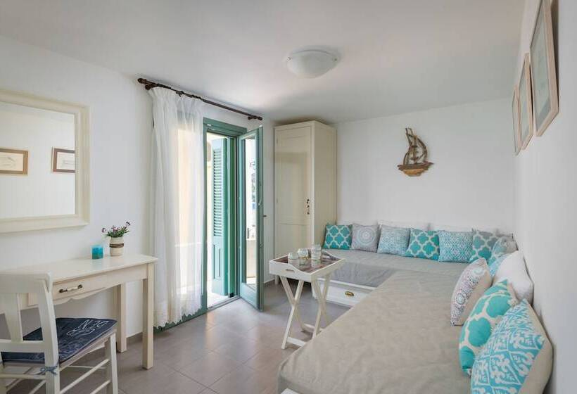 Blue Wave Astradeni House