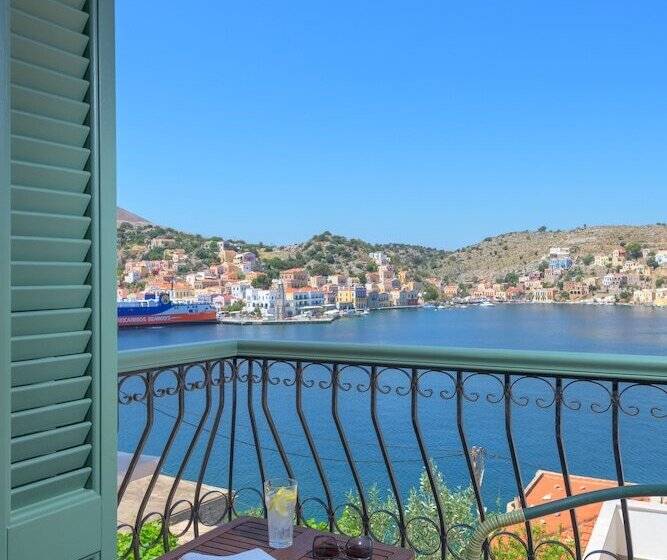 Blue Wave Astradeni House