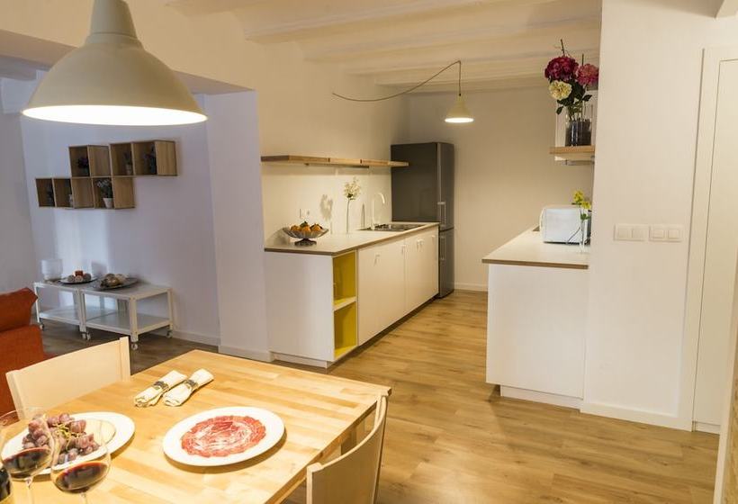 Carrera Luxury Santa Catalina