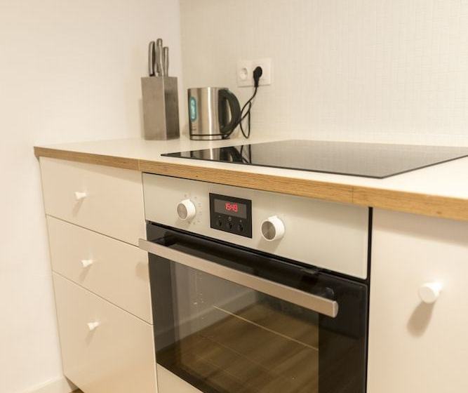 Carrera Luxury Santa Catalina