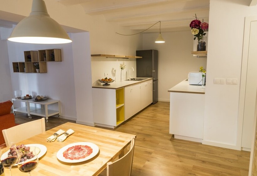 Carrera Luxury Santa Catalina