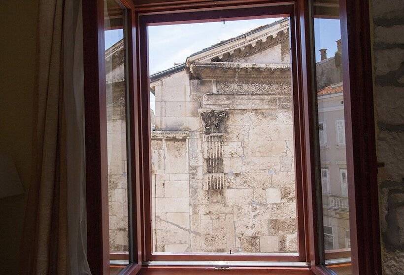 Diana City Hall View