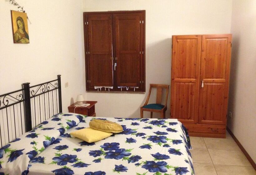 هتل روستایی Agriturismo Il Roseto