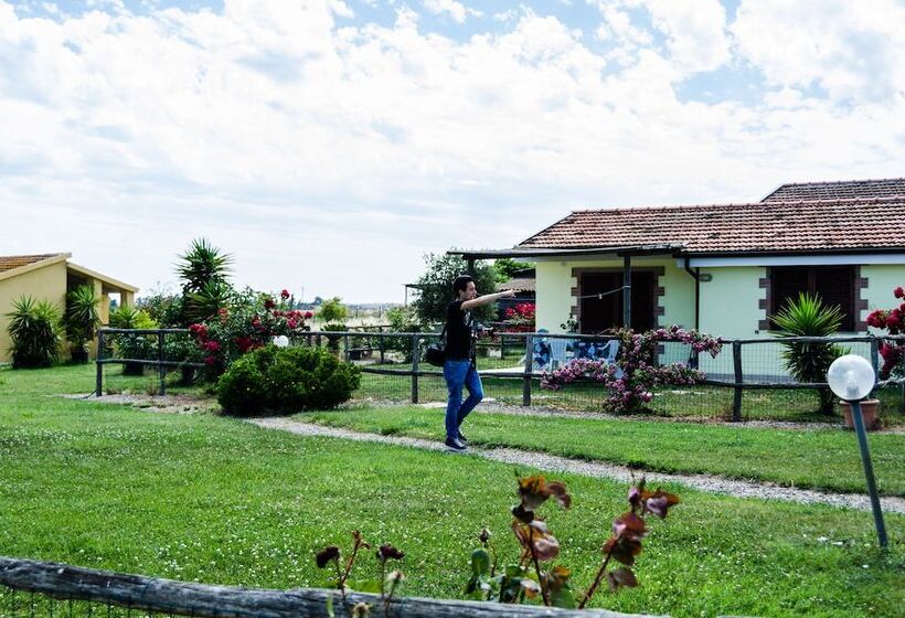 هتل روستایی Agriturismo Il Roseto