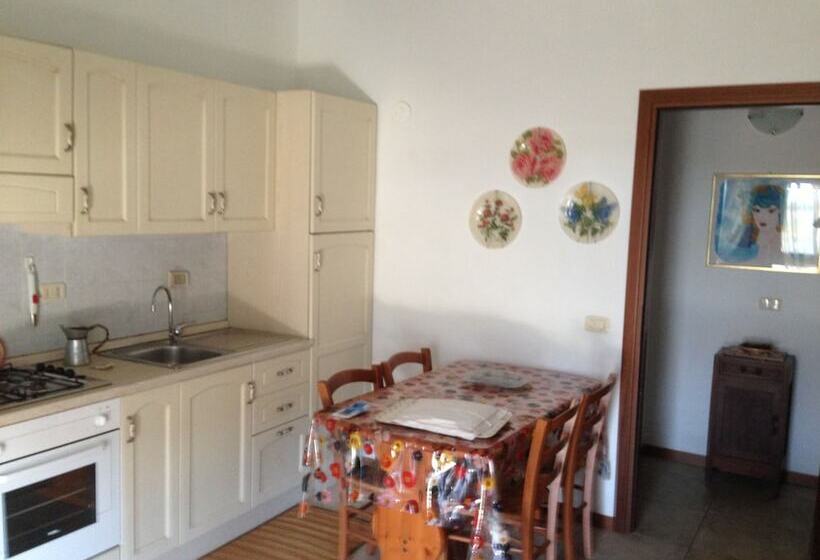 هتل روستایی Agriturismo Il Roseto