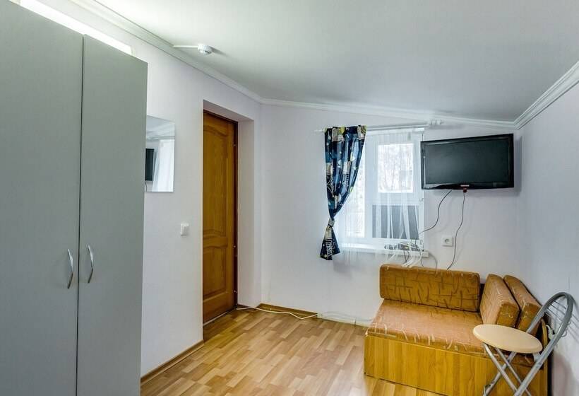 پانسیون Guest House Krepost