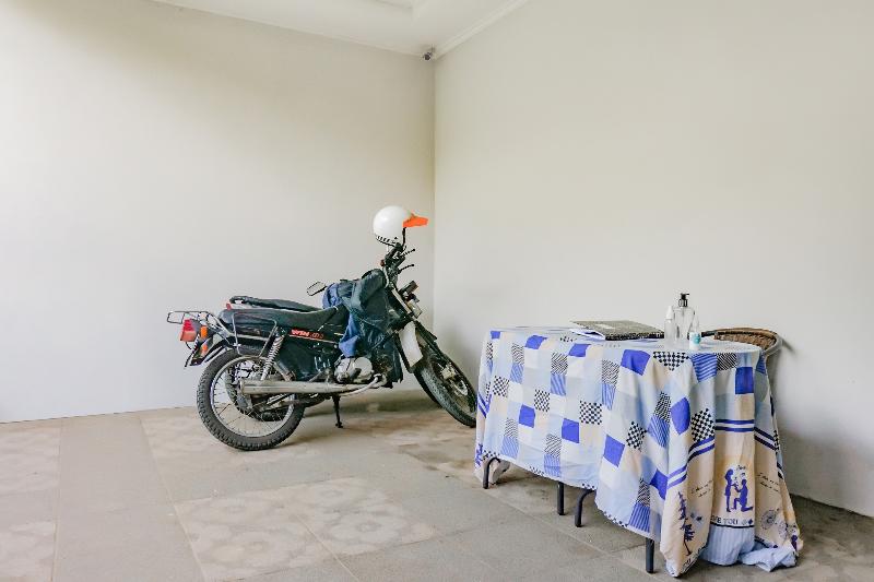 ペンション Reddoorz @ Limo Depok