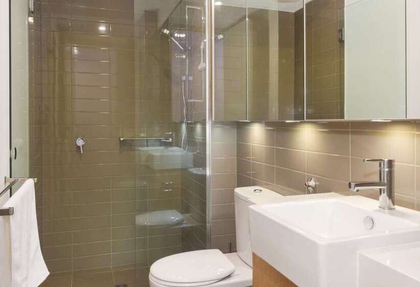 Port Melbourne Executive Living