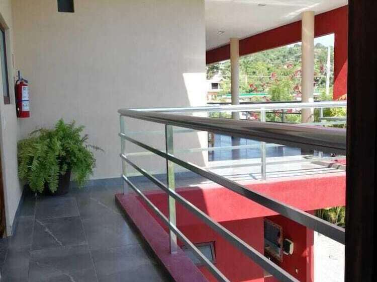 El Cihualteco Hotel Restaurante Bar