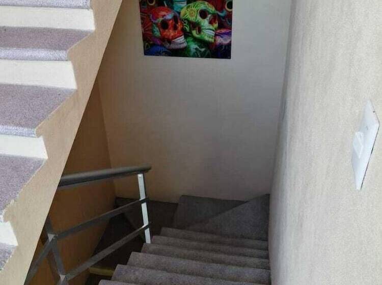 El Cihualteco Hotel Restaurante Bar